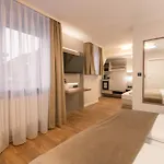 Hotel Altstadt *