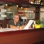 Altstadt Hotel *