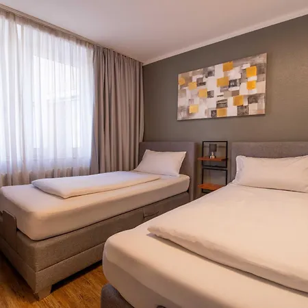 Hotel Altstadt *