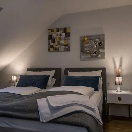 מלון Altstadt Self Check-in *